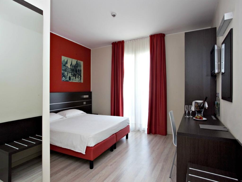 Hotel Vienna Lido di Jesolo Exteriér fotografie
