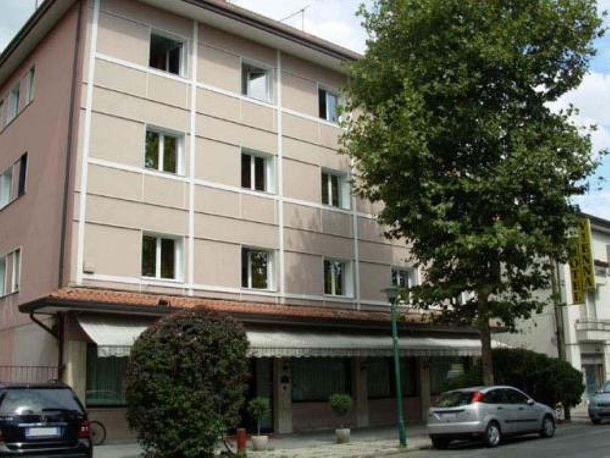 Hotel Vienna Lido di Jesolo Exteriér fotografie